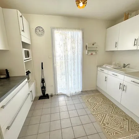 Hébergement de vacances Maisonnette Cosy Proche Plage, Animaux Ok - 5 Pers. - Fr-1-231-348 *