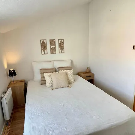 Holiday home Maisonnette Cosy Proche Plage, Animaux Ok - 5 Pers. - Fr-1-231-348