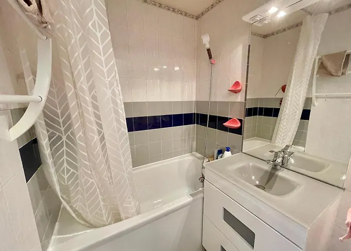 Hébergement de vacances Maisonnette Cosy Proche Plage, Animaux Ok - 5 Pers. - Fr-1-231-348 *